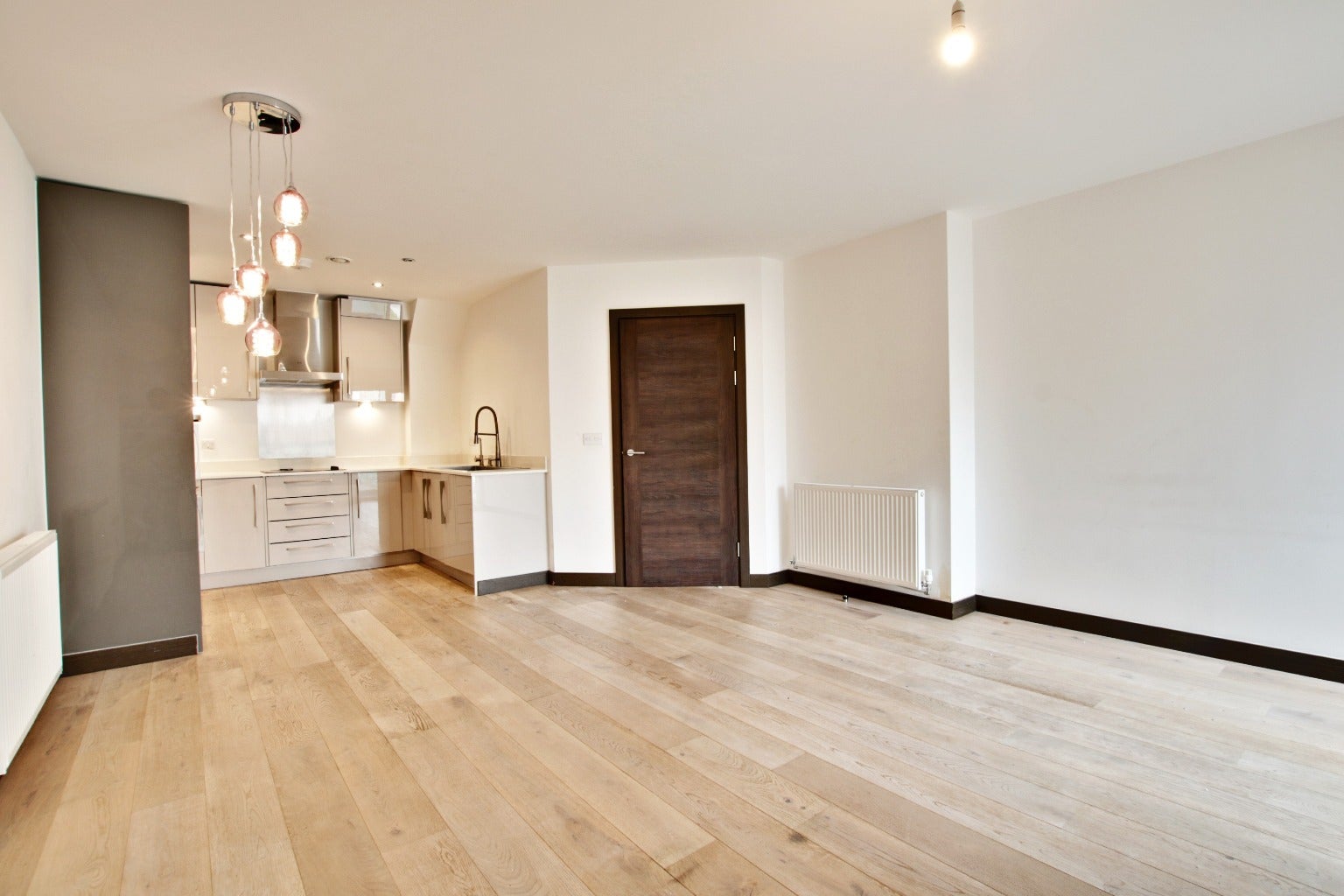 Flat James Smith Court in Dartford
