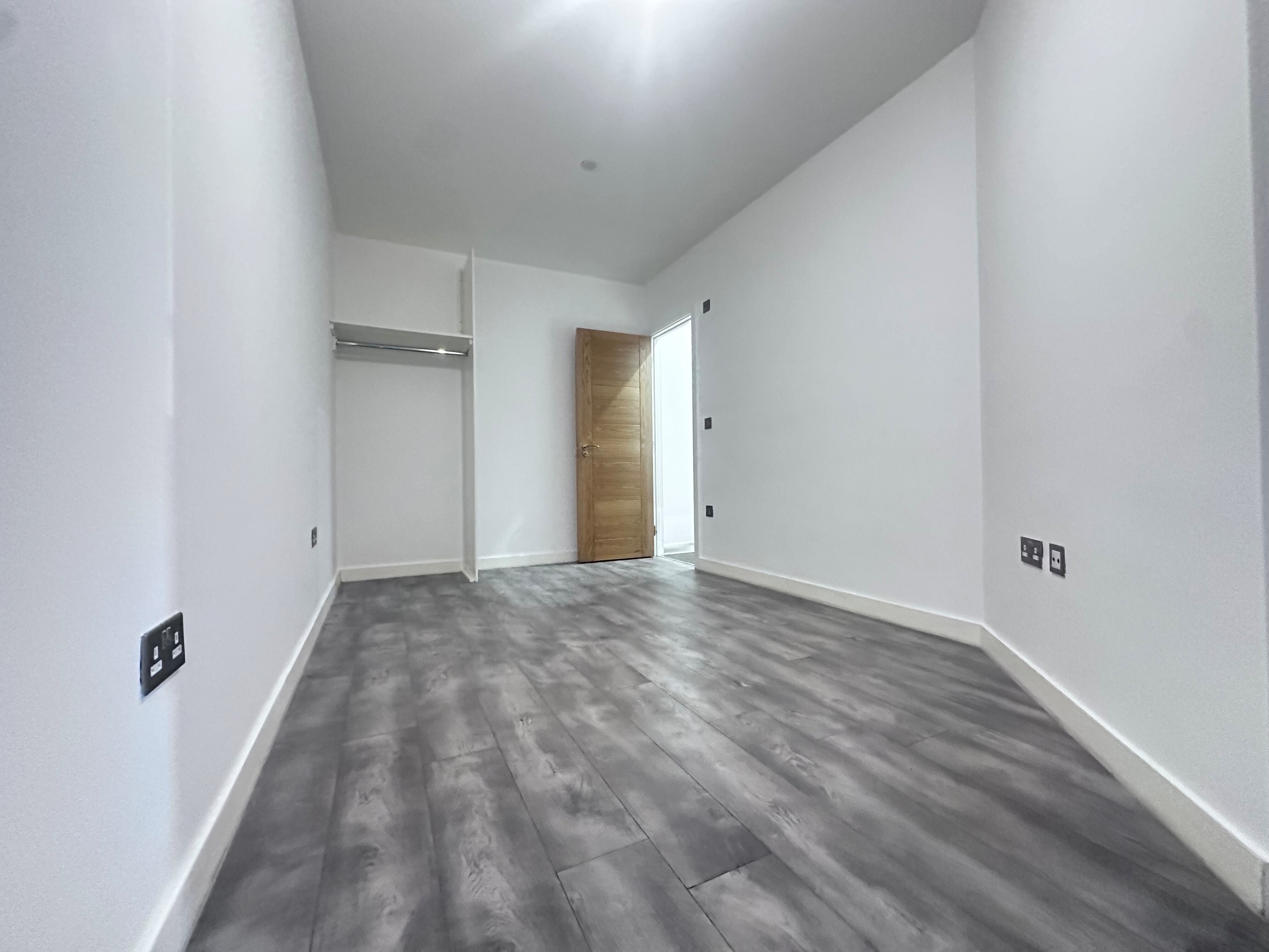 Flat Coventry Road in Birmingham