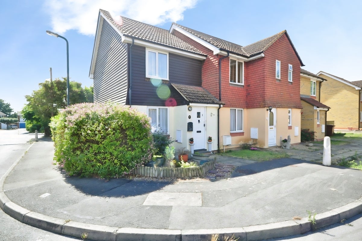 House Stoke Road in Hoo St. Werburgh