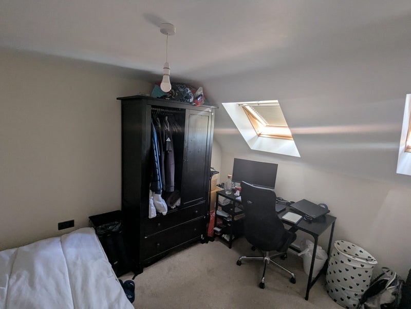 Room All Saints Road in Warwick