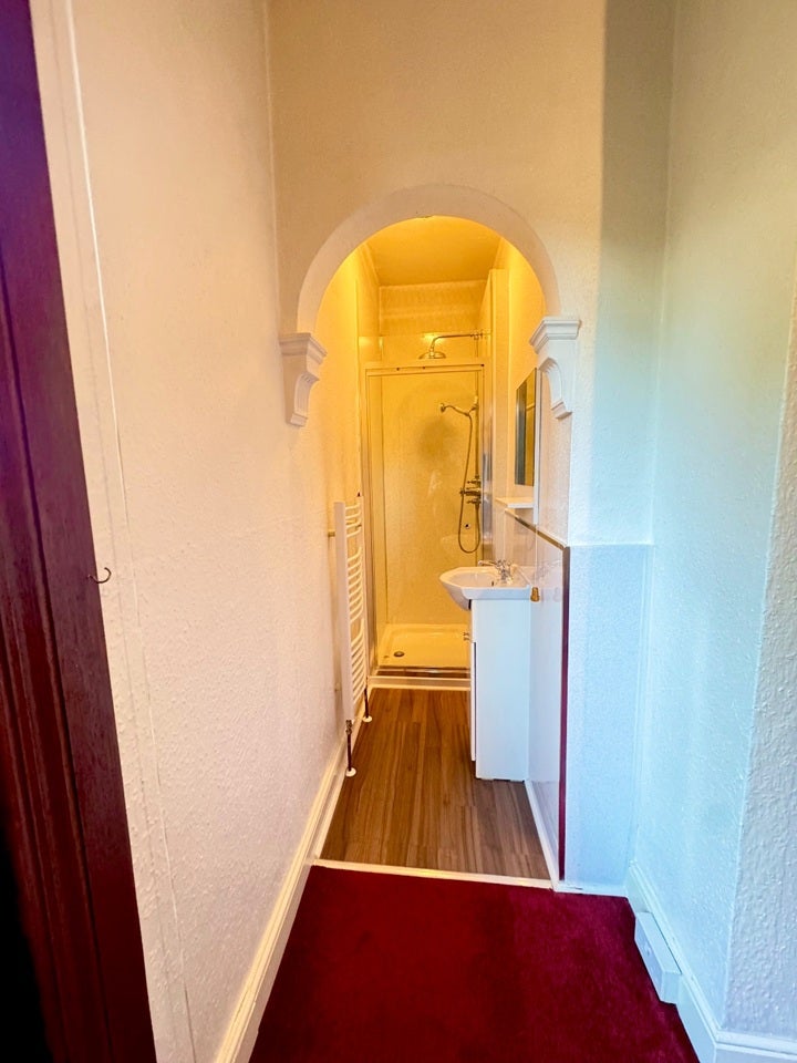 Room Henry de Grey Close in Grays