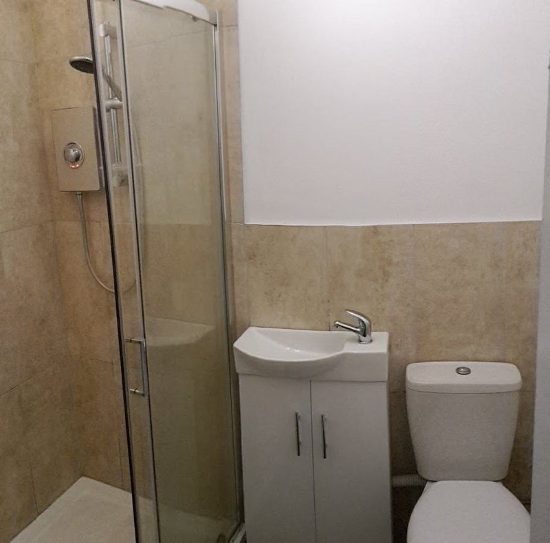 Room South Luton Place in Cardiff