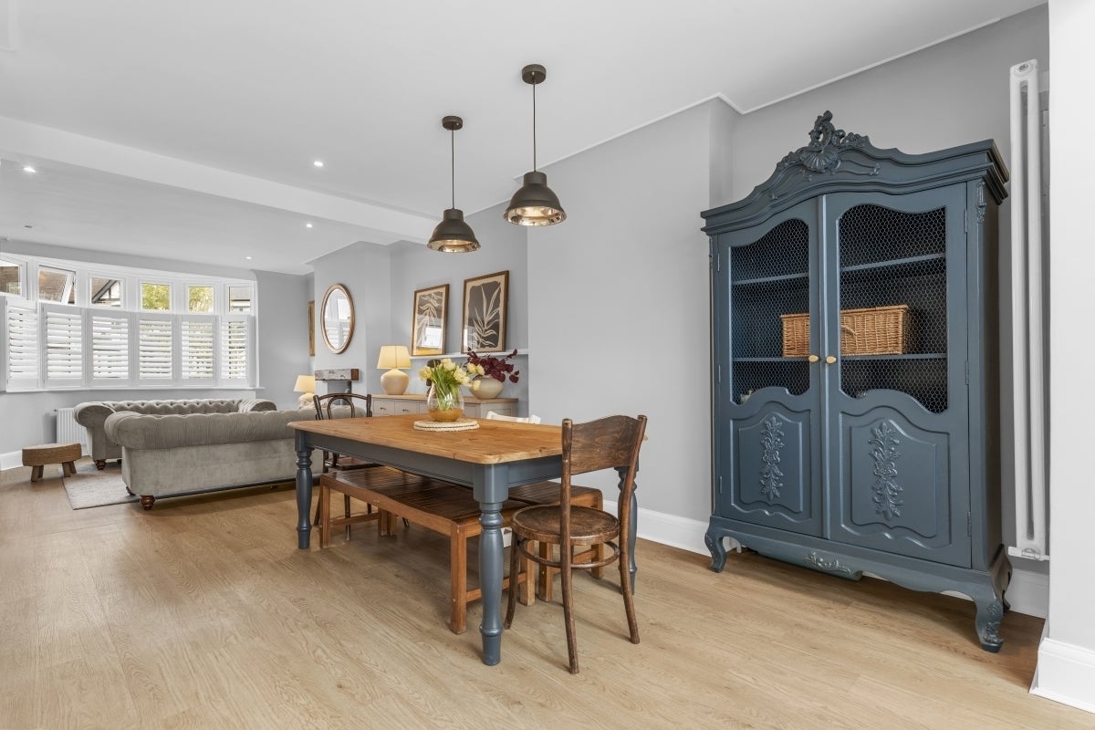 House Beaford Grove in Greater London