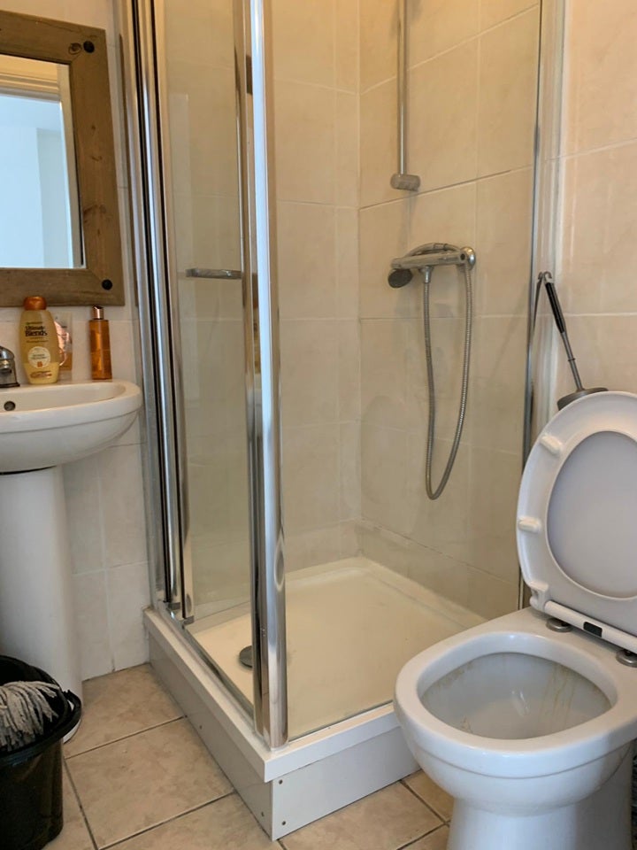 Flat Cranbrook Road in Greater London