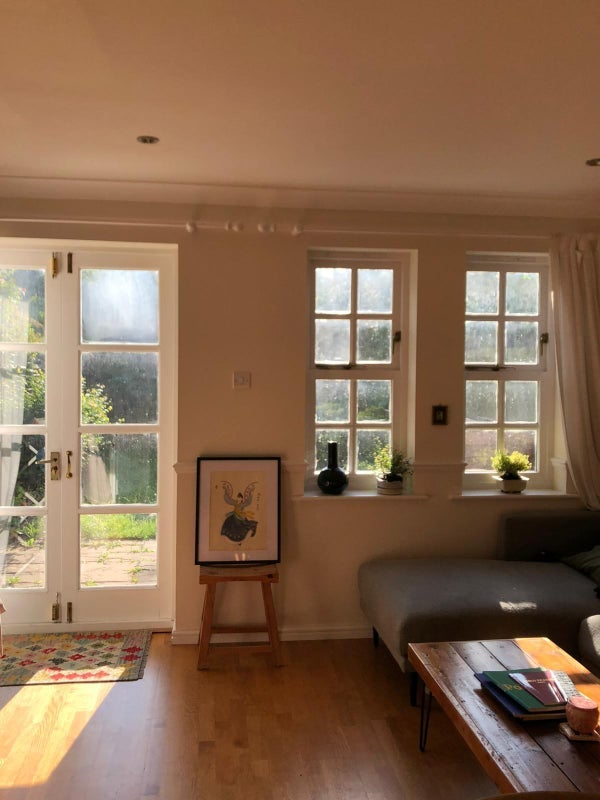 Room Meredith Mews in Greater London