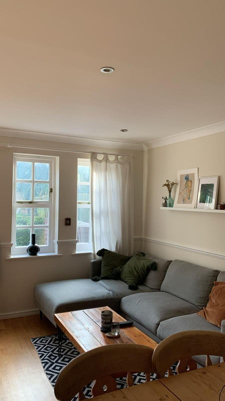 Room Meredith Mews in Greater London