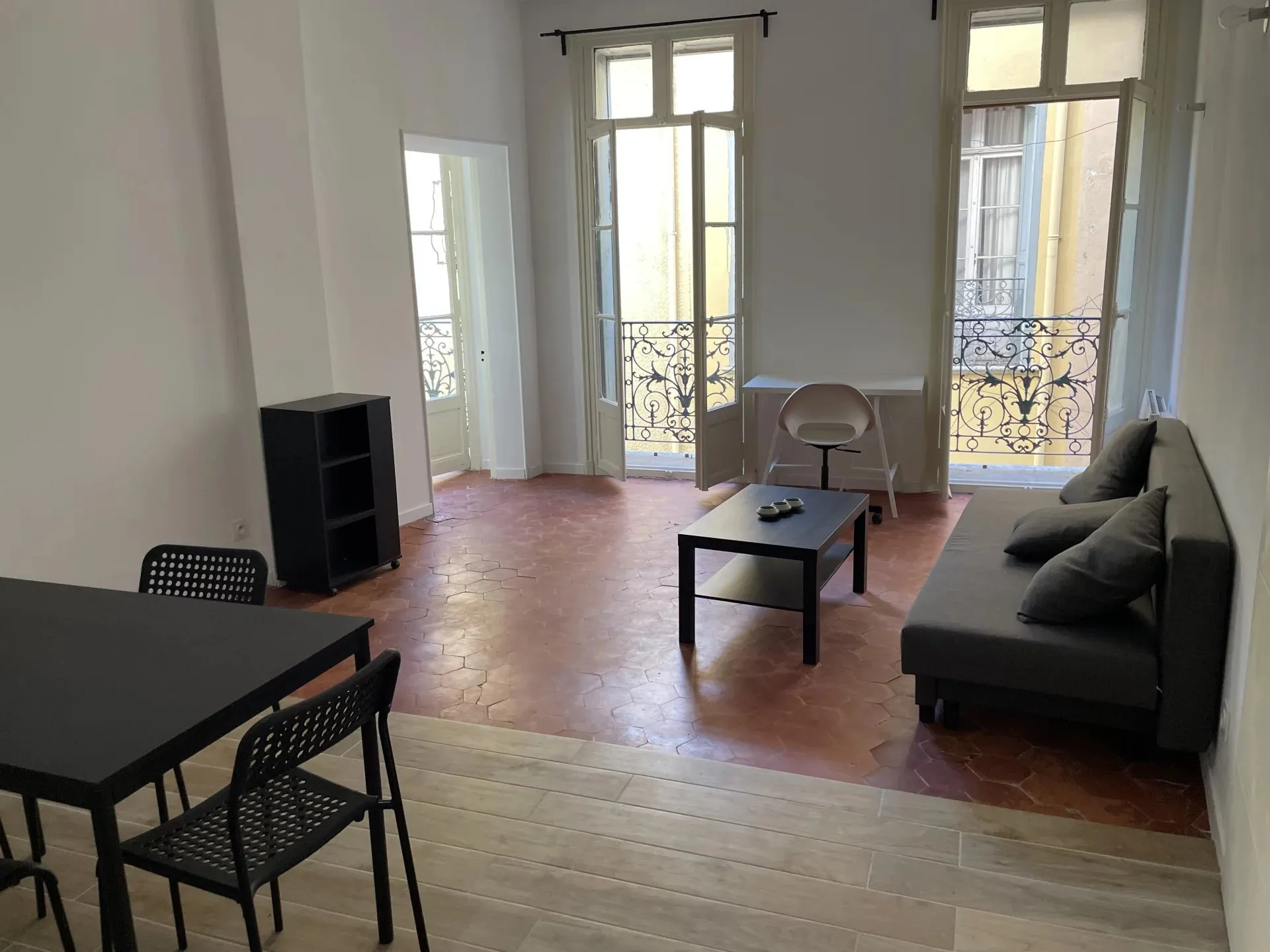 Appartement Place Hyacinthe Rigaud à Perpignan
