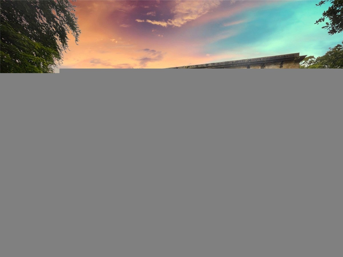 Flat Meltham Road in Kirklees