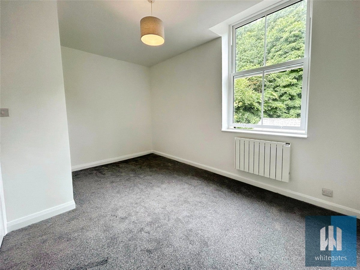 Flat Meltham Road in Kirklees