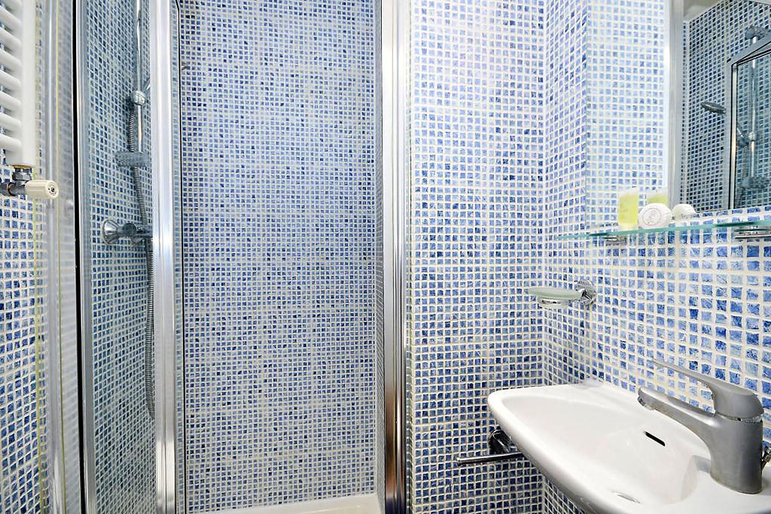 Flat Finchley Road in Greater London