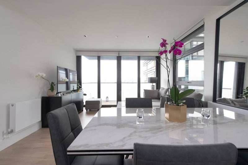 Room Bowl Court in Greater London