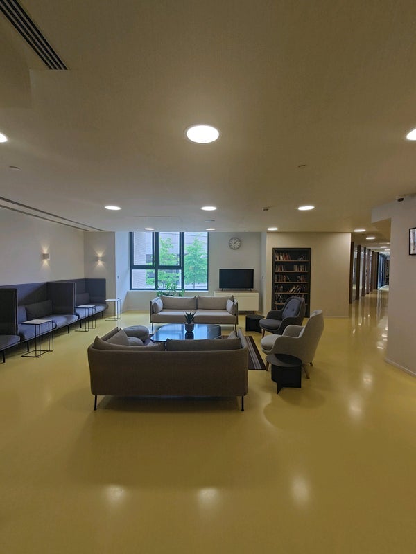 Room Olympic Way in Greater London
