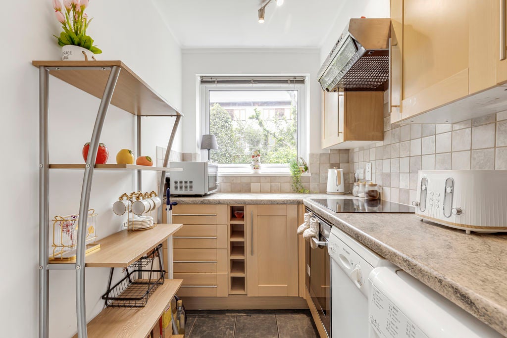 Flat Regent Square in Greater London