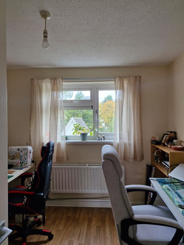 Room Gilldown Place in Birmingham