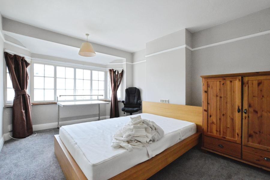 Room Edward Close in St Albans