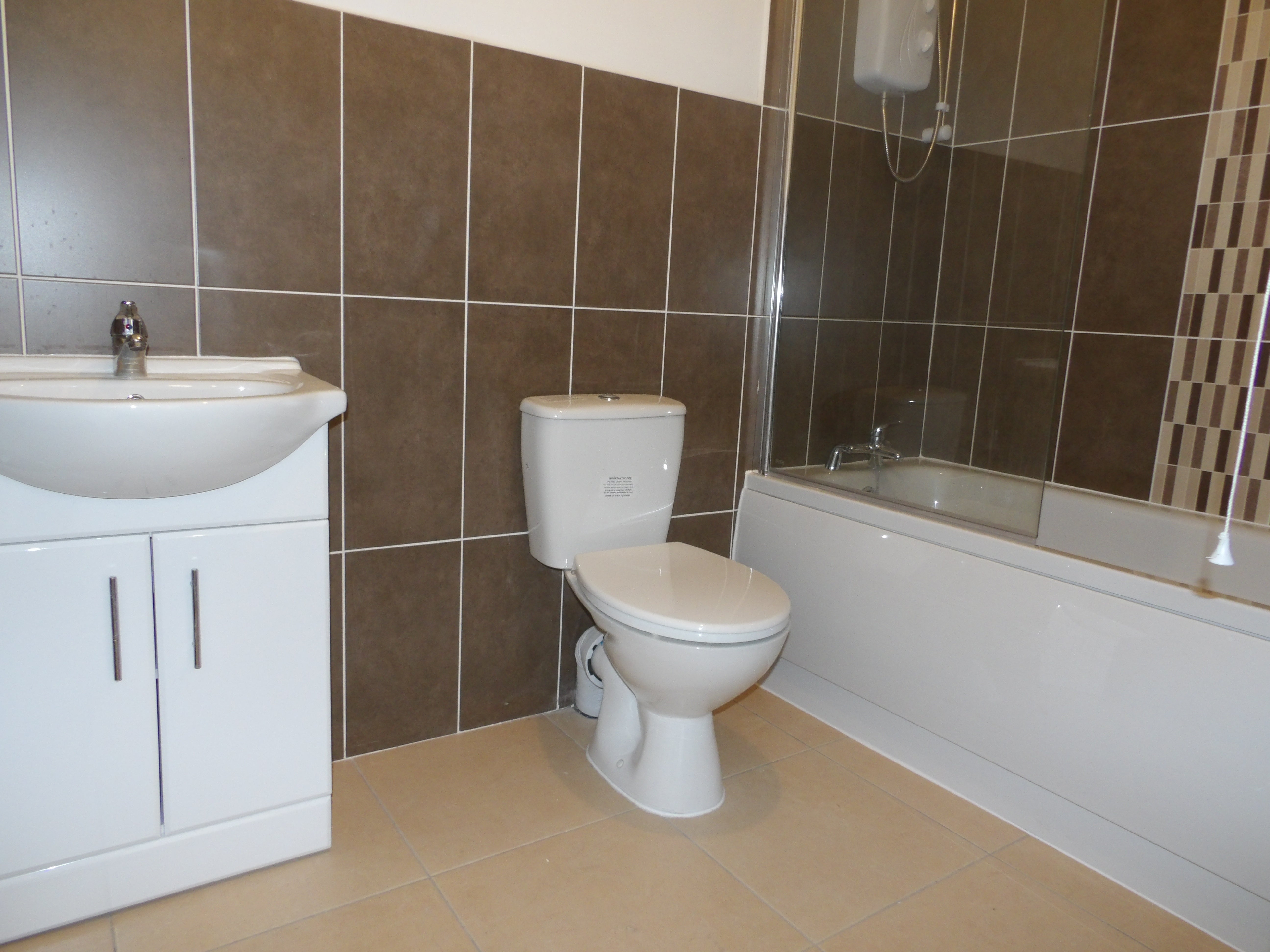 Flat Central Drive in Shirebrook