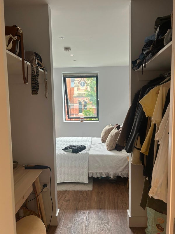 Room Old Mill Street in Manchester