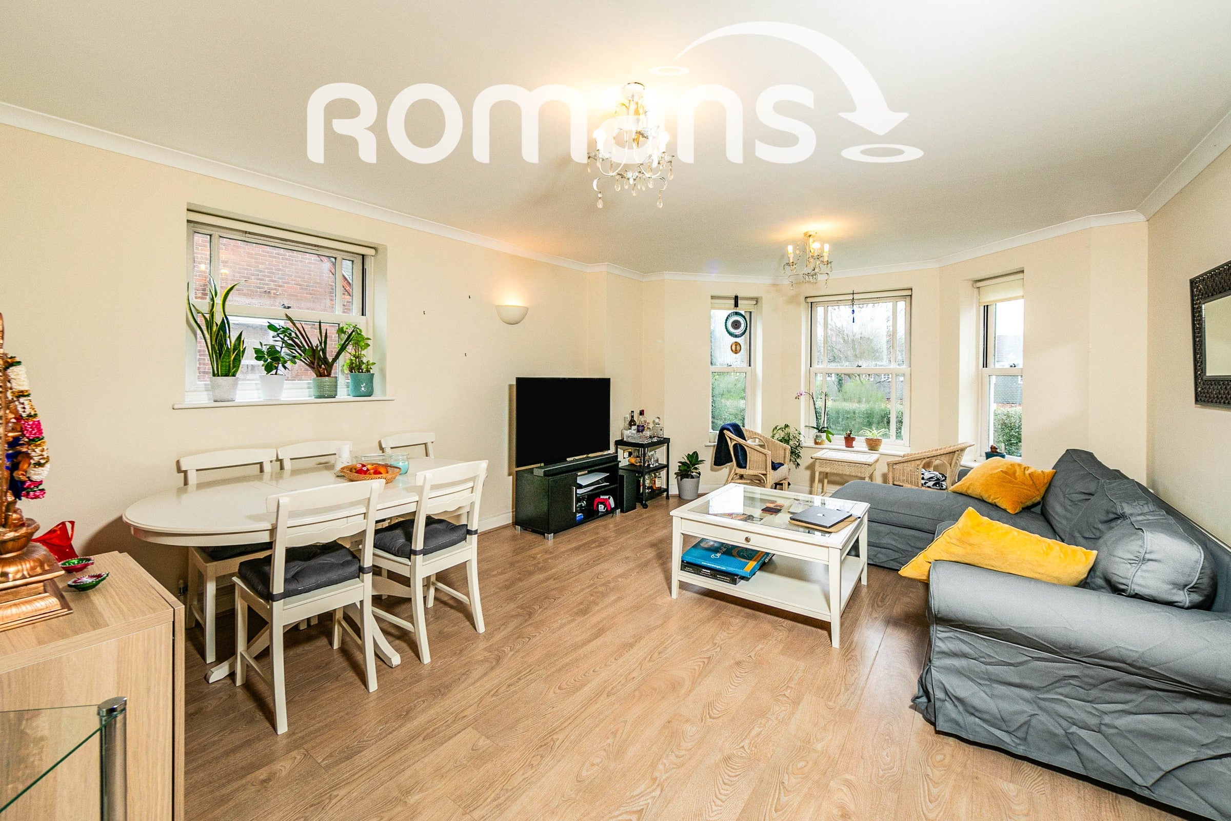 Flat Westcote Road in Reading