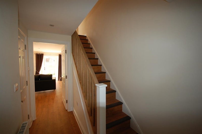 Room Turner Avenue in Greater London