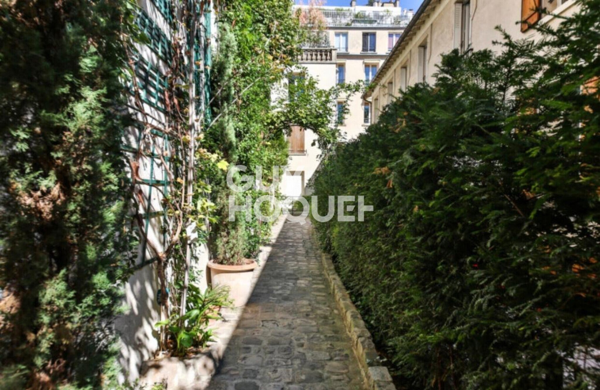 Appartement Avenue du Général Dubail à Paris