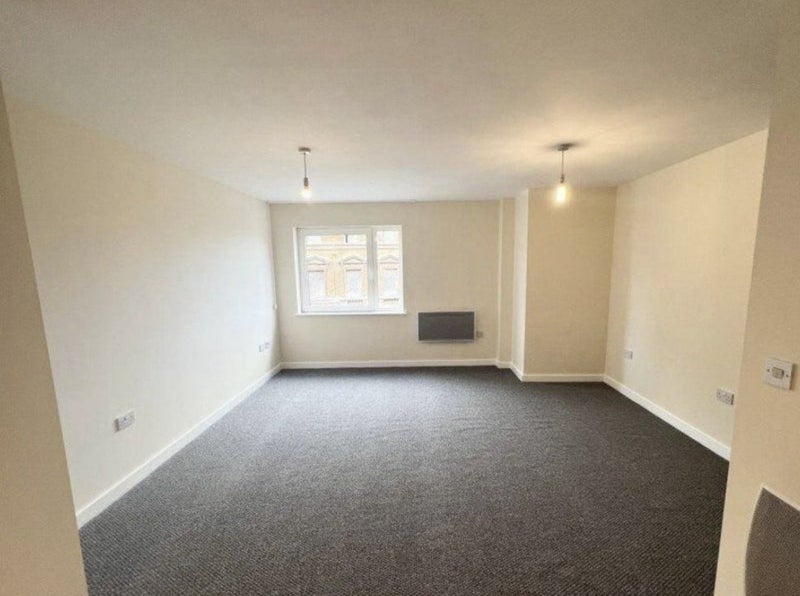 Room Dudley Street in Cardiff