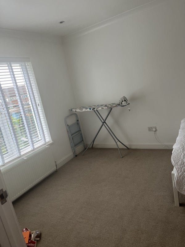 Room Bickley Grove in Birmingham