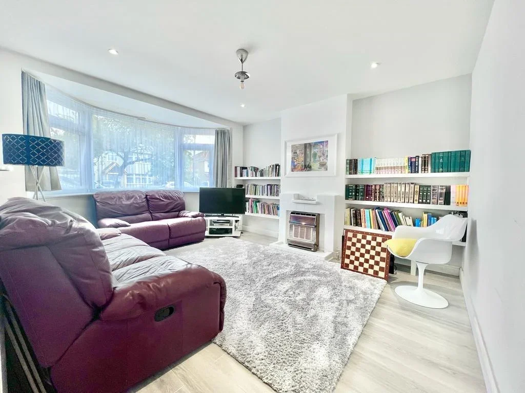 House Mossville Gardens in Greater London