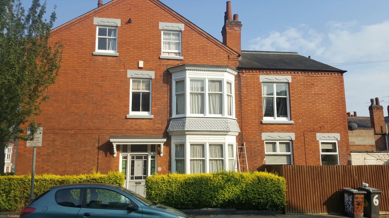 Room Harrow Road in Leicester