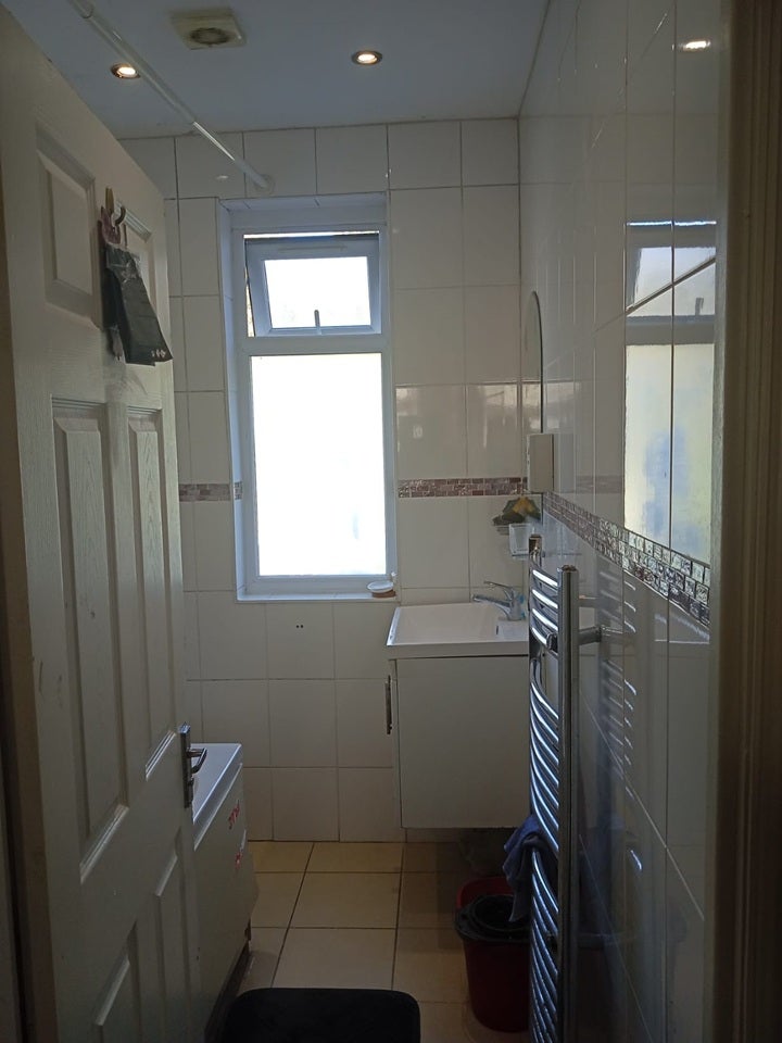 Room Whitehorse Lane in Greater London