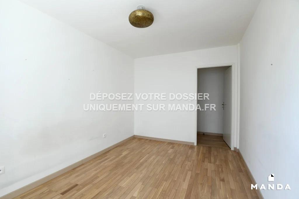 Flat Rue Olympe de Gouges in Asnières-sur-Seine