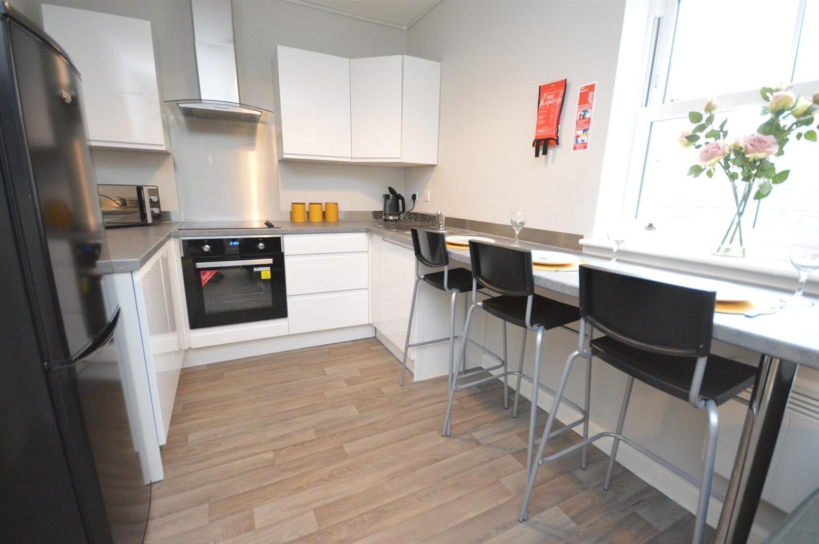 Room Ladies Walk in Neston
