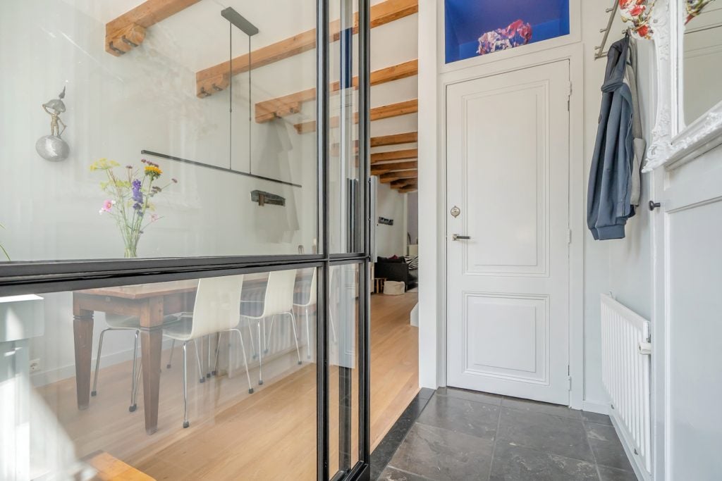 Tussenwoning te koop: Achterom 98, Delft