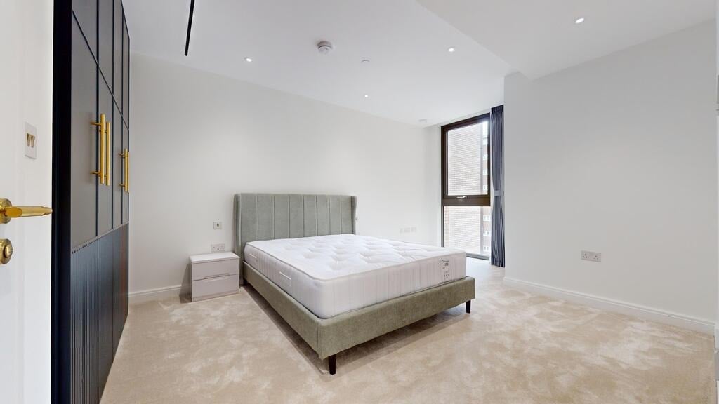 Flat Macclesfield Road in Greater London
