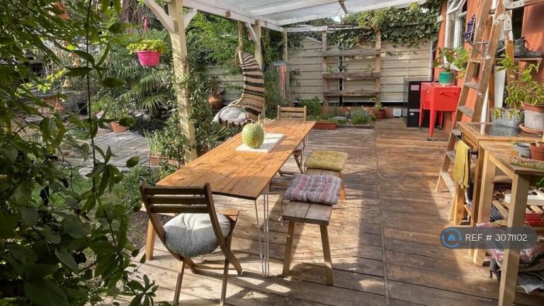 House The Glade in Greater London