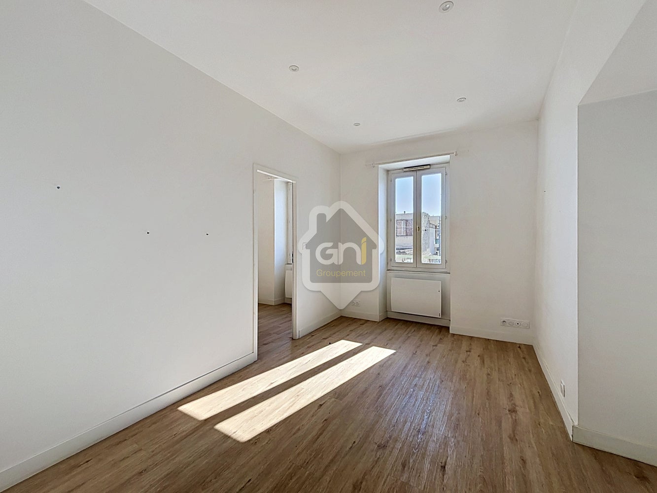 Appartement Rue du Monument à Sénas