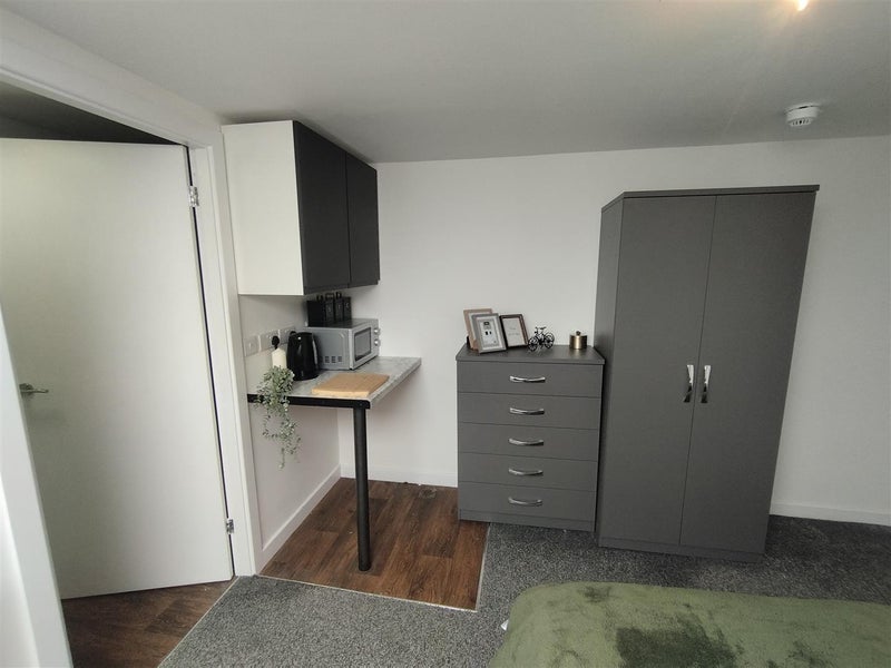 Room St John Street in Mansfield Woodhouse