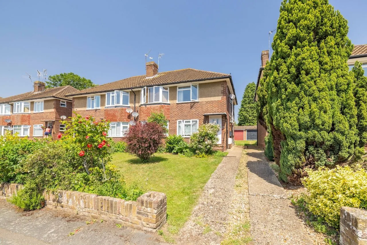 Flat Pennylets Green in Stoke Poges
