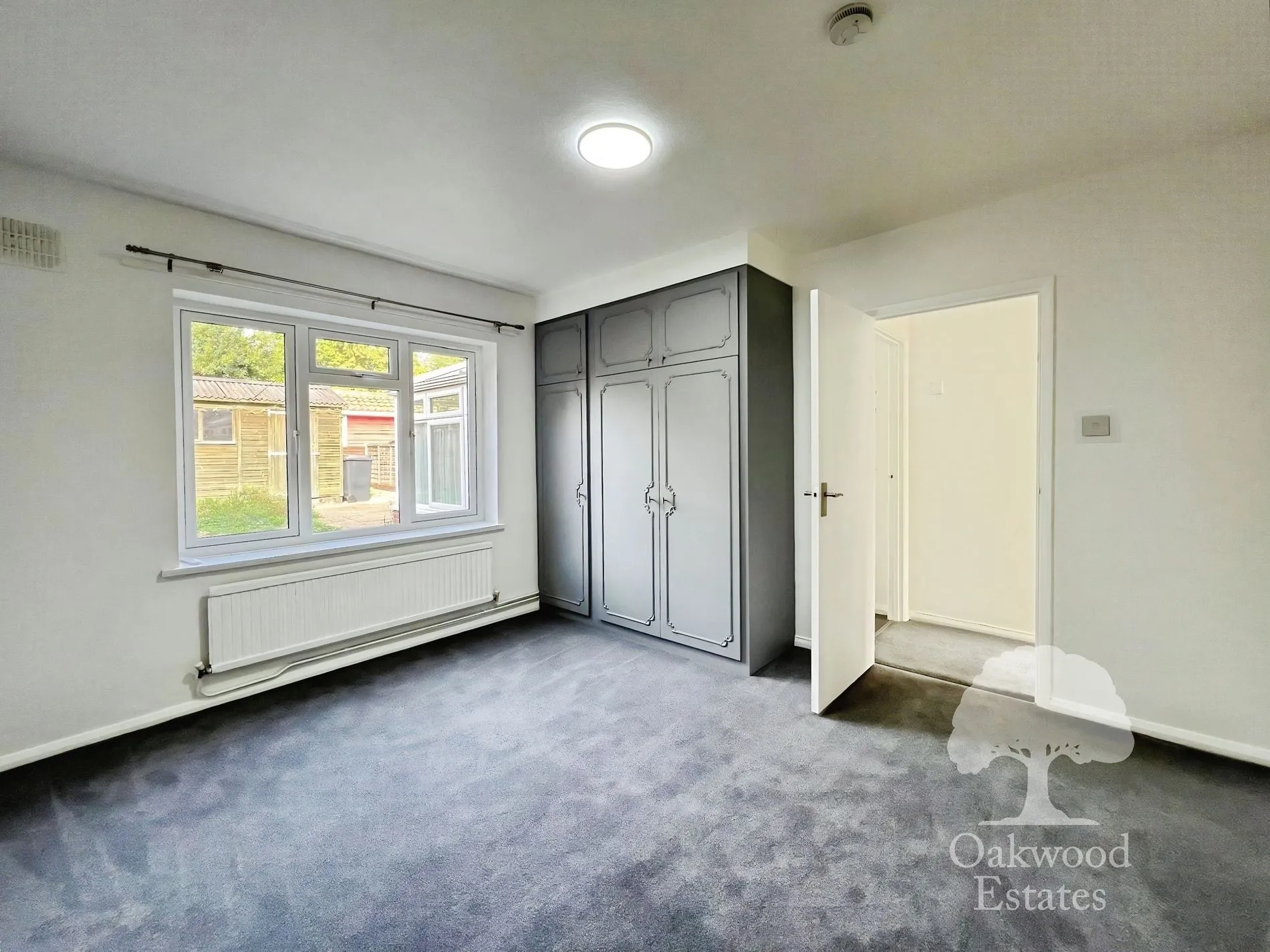Flat Pennylets Green in Stoke Poges