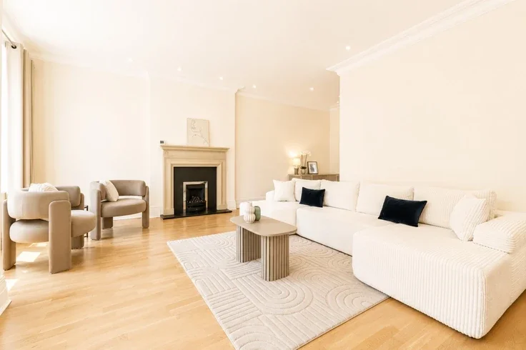 House Kelsall Mews in Greater London
