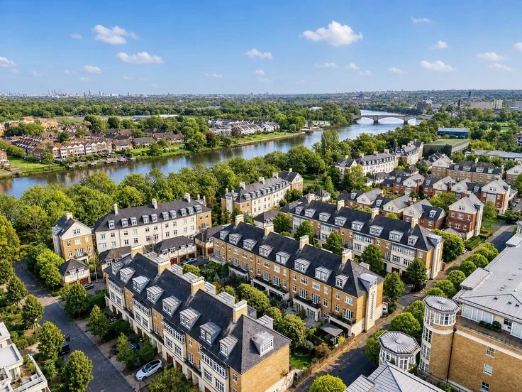 House Kelsall Mews in Greater London