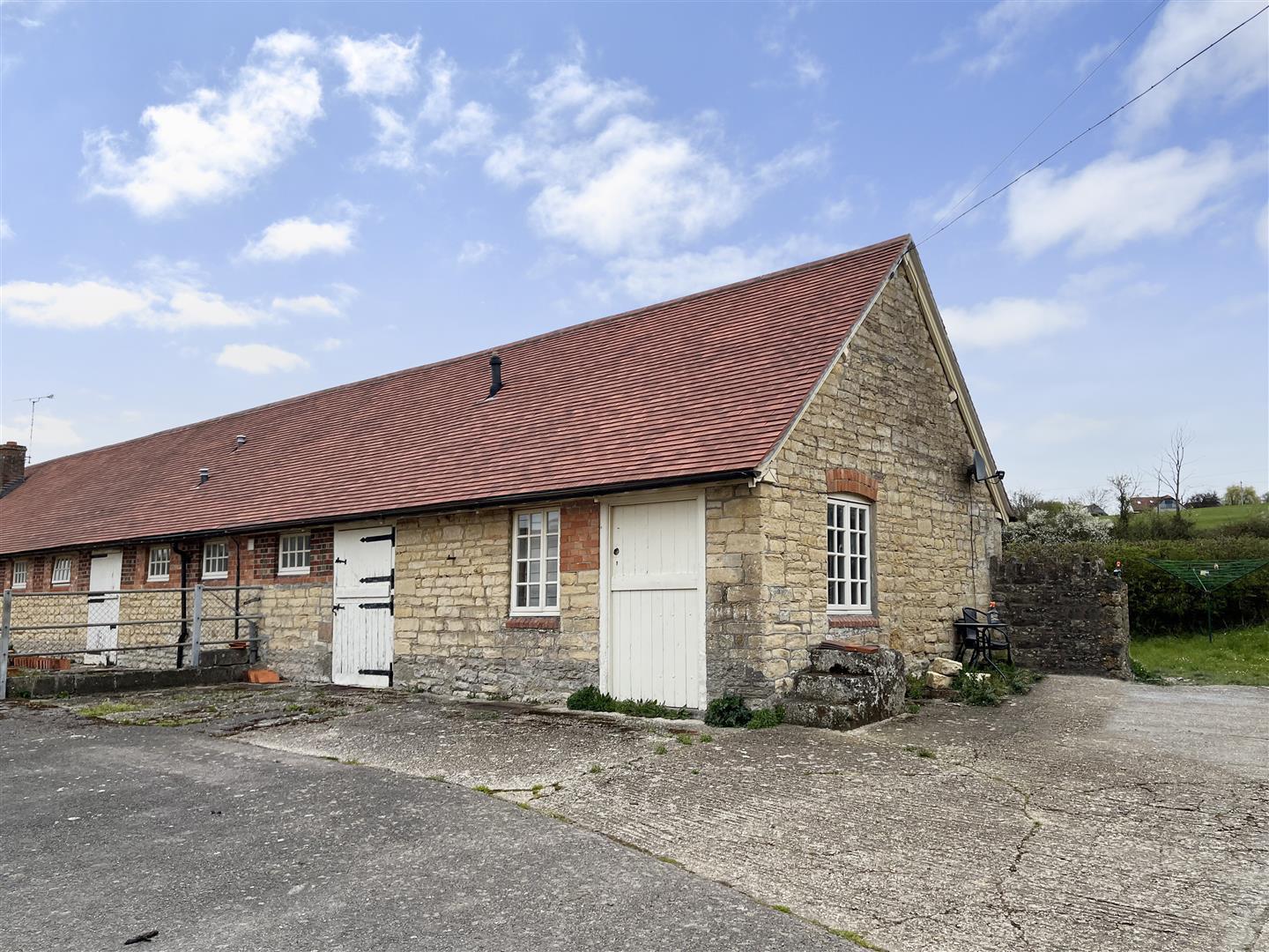 House Fifehead Hill in Fifehead Magdalen
