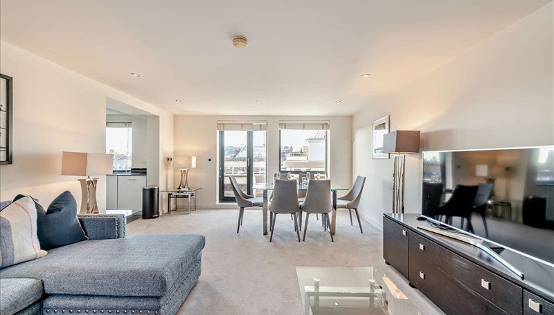 Flat Fulham Road in Greater London