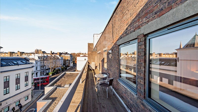 Flat Fulham Road in Greater London
