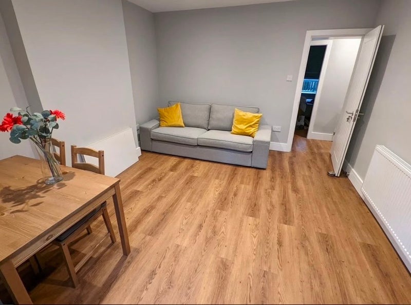 Room Browning Street in Greater London