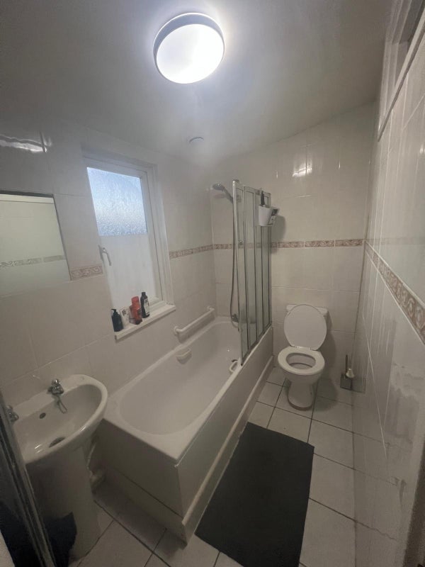 Room Broadway Avenue in Harlow