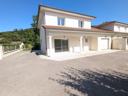 Maison Rue des Pierres Sèches à Villemoirieu