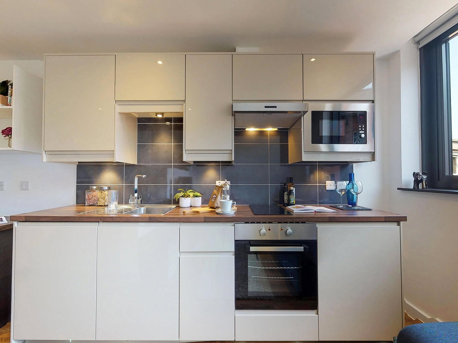 Flat Woodhouse Square in Leeds