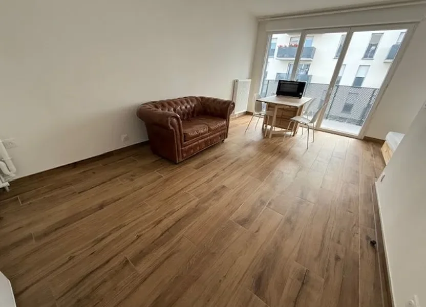 Appartement Avenue des Pinsons à Orsay
