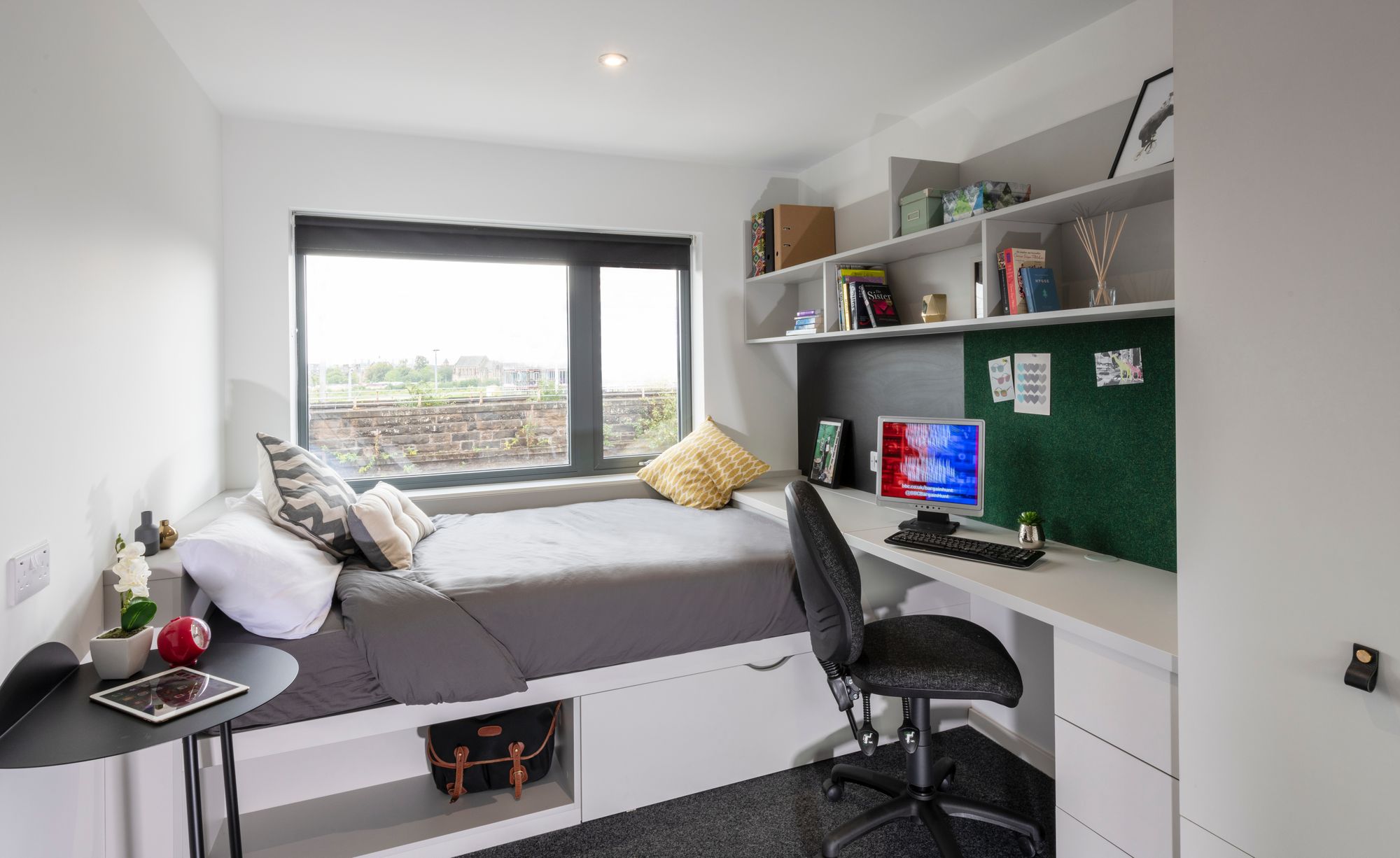 Room Castlebank Street in Glasgow