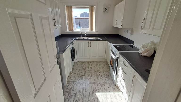 Flat Lindores Drive in Kirkcaldy